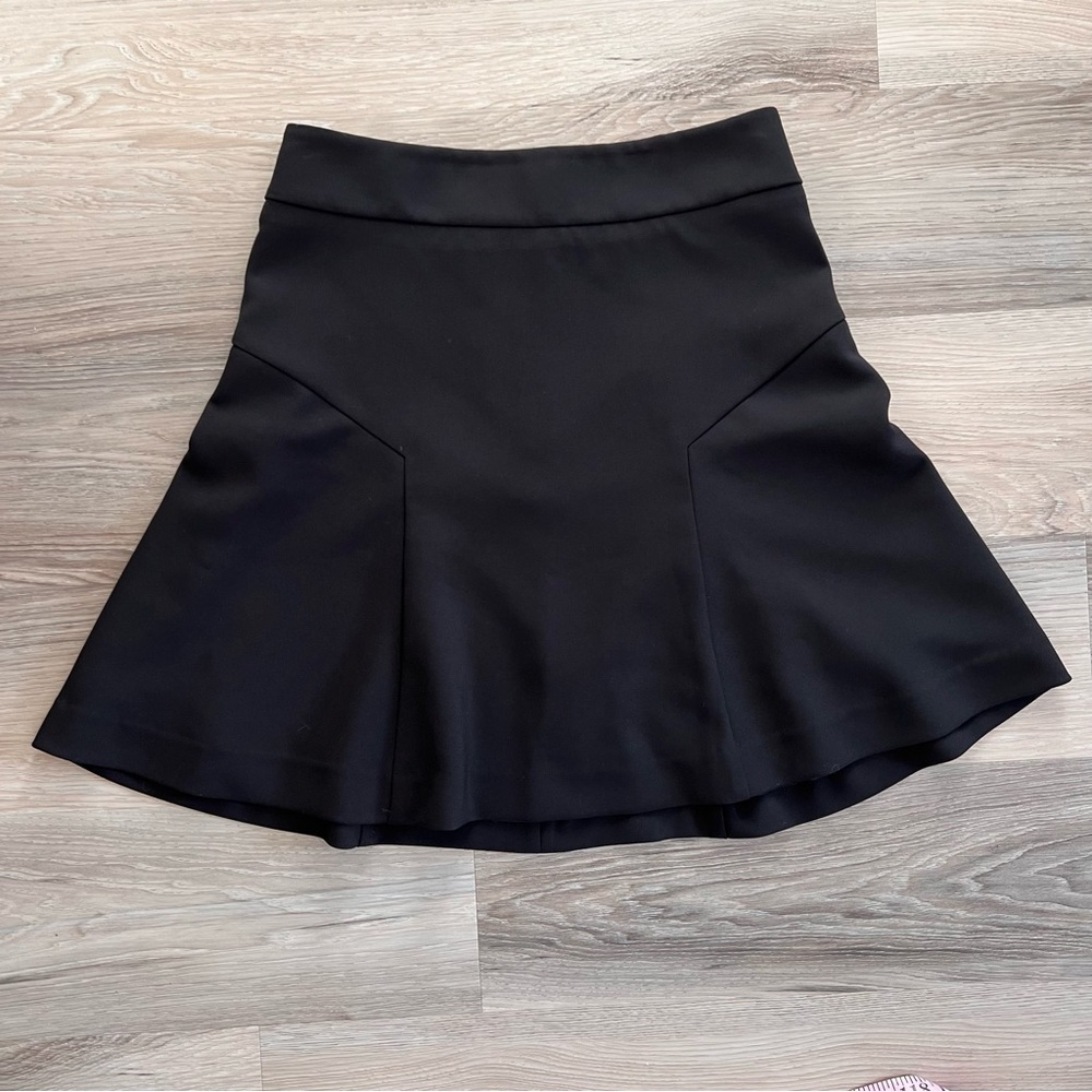 Express Elegant Black Women's Skirt - Picture 2 of 8